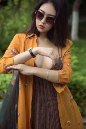 丝袜娇妻1一15_DVD最新电影在线观看
