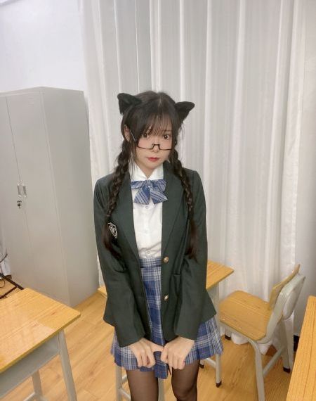 电影卖花姑娘_剧情片全集免费播放